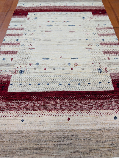 048645